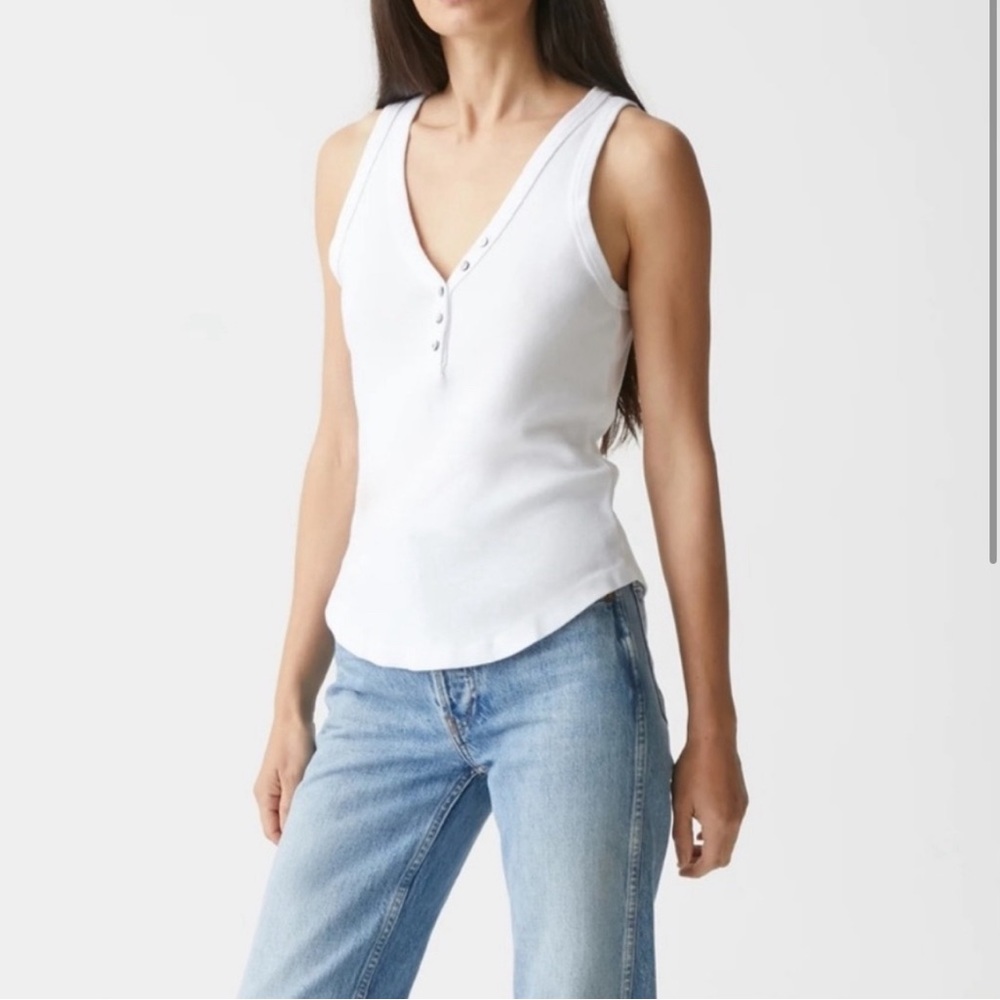MICHAEL STARS LUNA Y NECK HENLEY TANK - WHITE - SIZE L